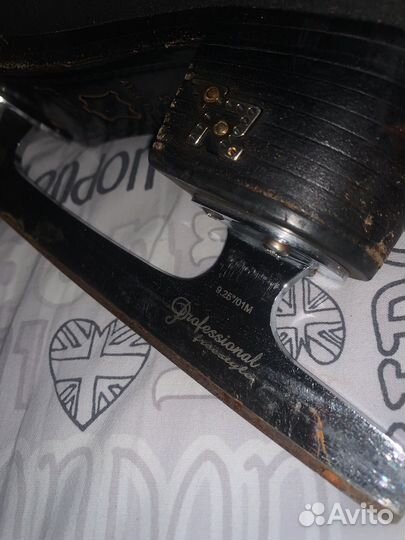 Фигурные коньки risport RF3 245