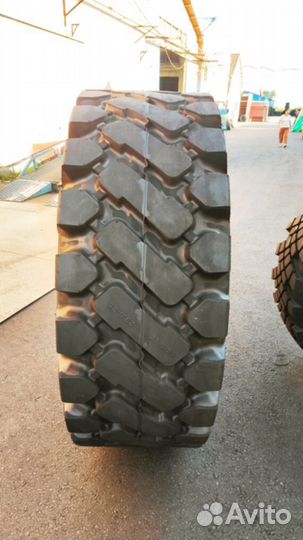Грузовые шины (23.5/25/24 PR)