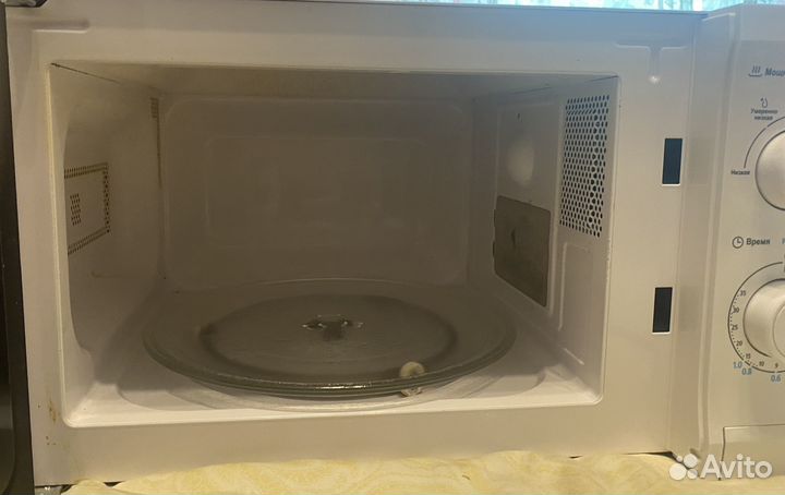 Микроволновая печь Midea