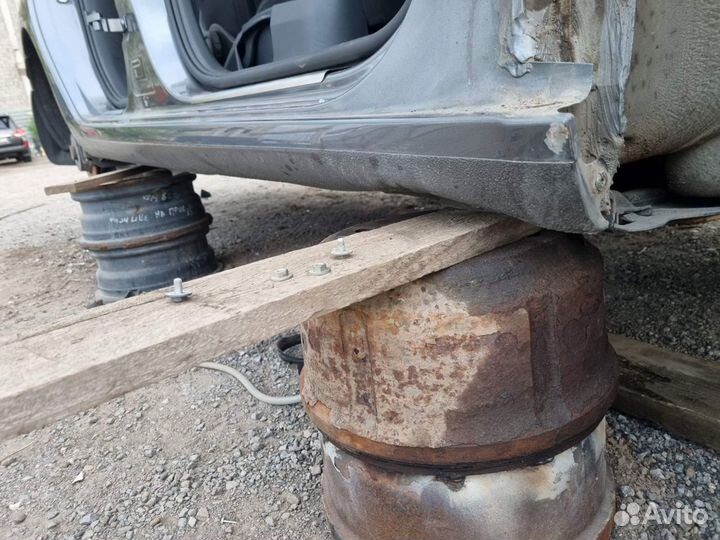 Порог правый заднее крыло Шкода октавия а7