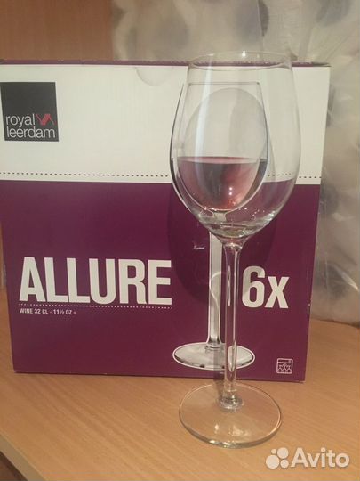 Бокалы, стопки, пивные кружки