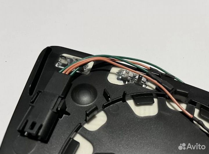 Зеркальный элемент левый