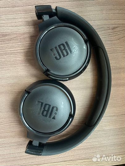 Наушники JBL tune 520bt