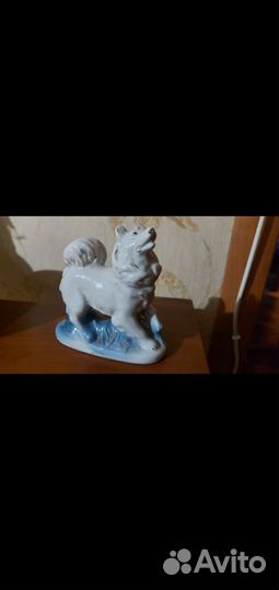 Статуэтка фарфор