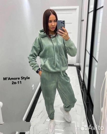 Костюм спортивный велюр