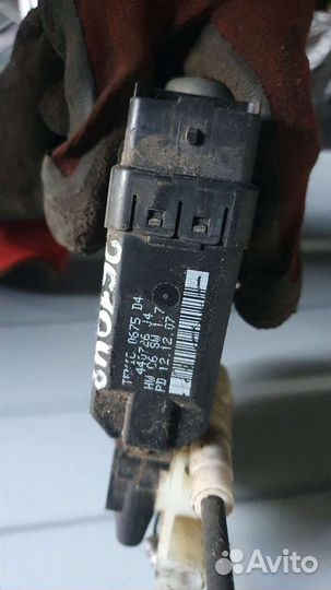 Стеклоподъемник передний правый Megane II