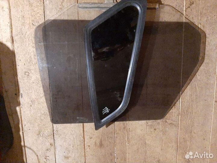 Продам стекла ваз 2115