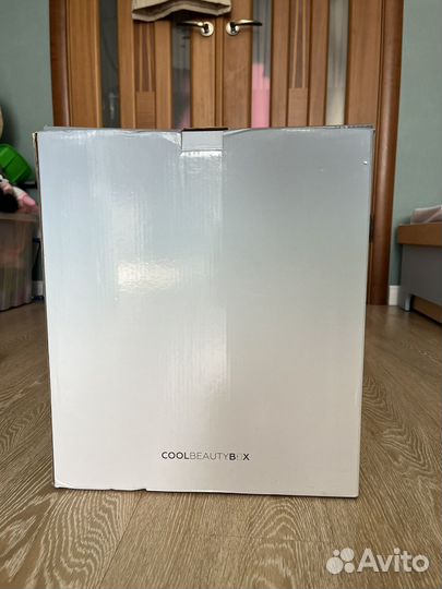 Холодильник для косметики новый Coolboxbeauty