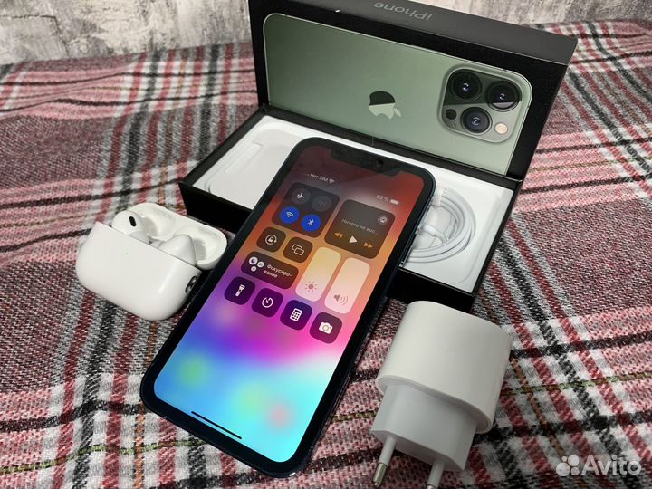 iPhone XR в корпусе 15 Pro