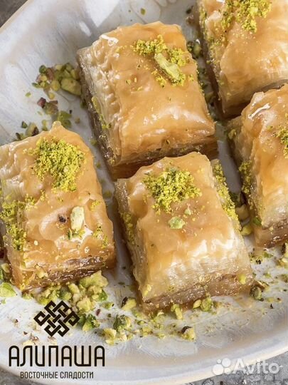 Традиционные восточные сладости PLV-3397