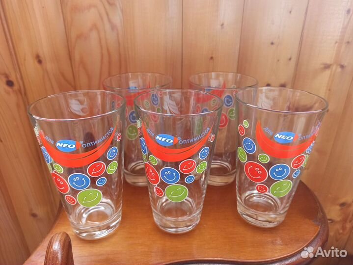 Стаканы, бокалы, чашки