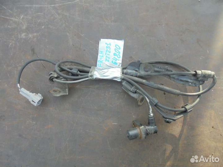 Датчик abs передний левый Toyota Celica ZZT231