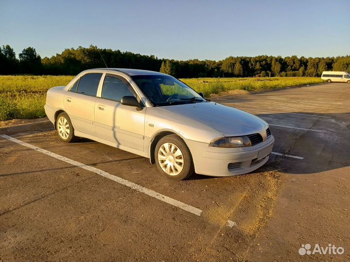 Mitsubishi Carisma 1.6 МТ, 2003, 454 000 км