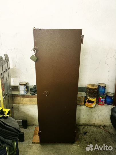 Оружейный сейф