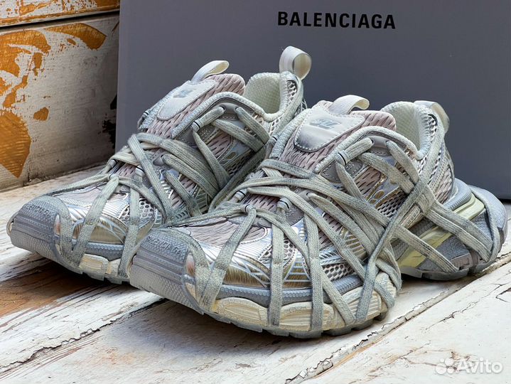 Balenciaga 3XL Extreme Lace Sneaker Brown/Grey