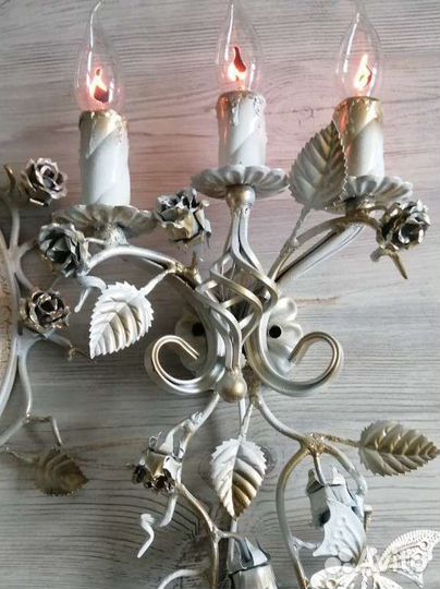 Настенный светильник бра