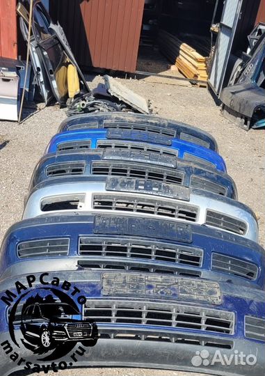 Бампер передний VW Golf 4