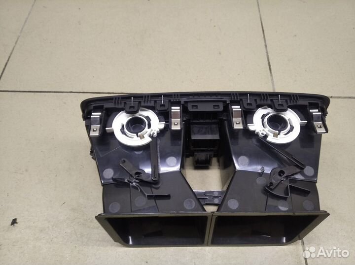 Дефлектор воздушный Yeti 2009