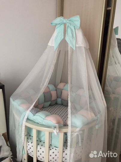 Бортики в детскую кроватку и балдахин