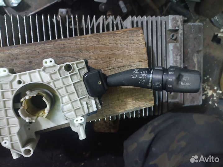 Подрулевой переключатель Kia Sorento 1