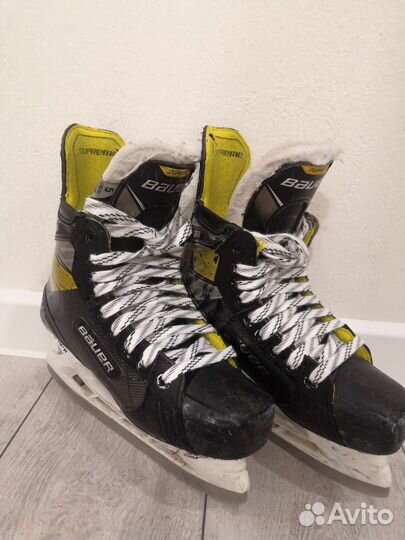 Хоккейные коньки bauer