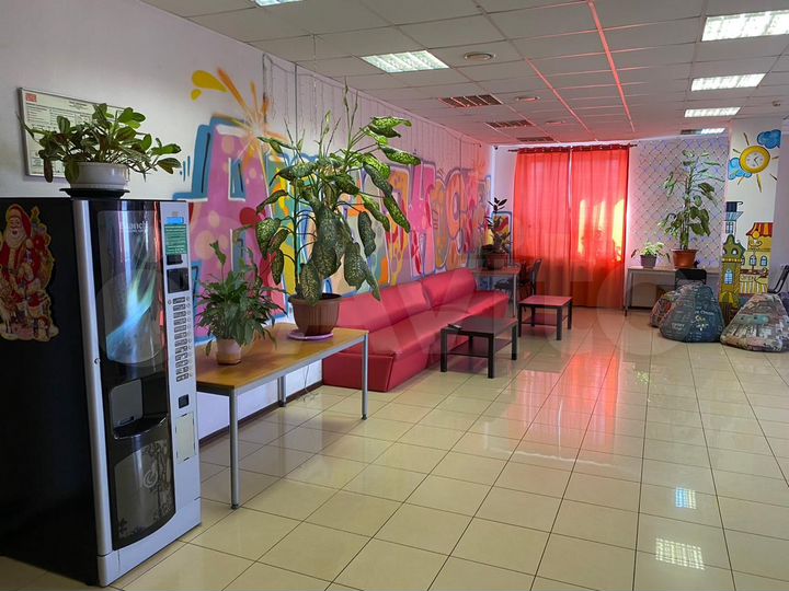 Комната 30 м² в > 9-к., 5/5 эт.