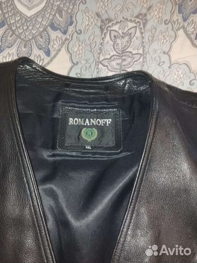 Жилетка кожаная мужская 64