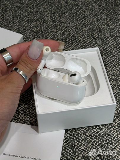 Кейс apple airpods pro