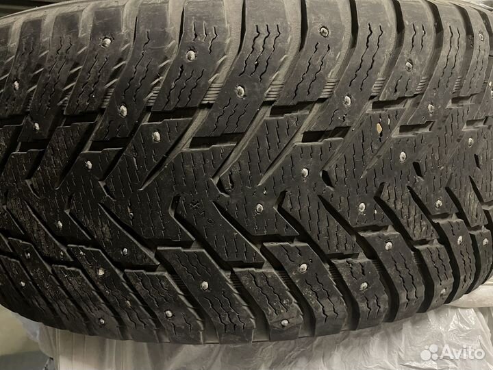 Nokian Tyres Hakkapeliitta 8 SUV 285/60 R18 116T