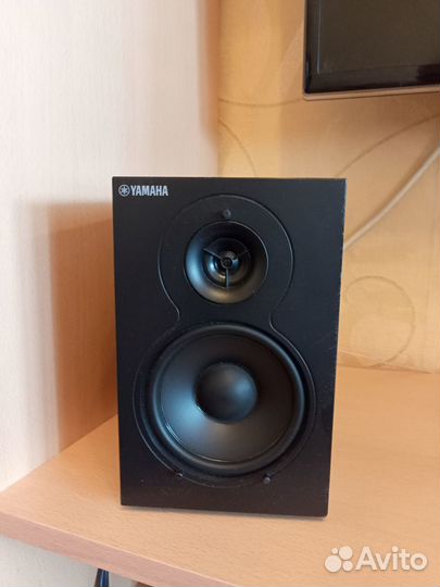 Yamaha CRX 330