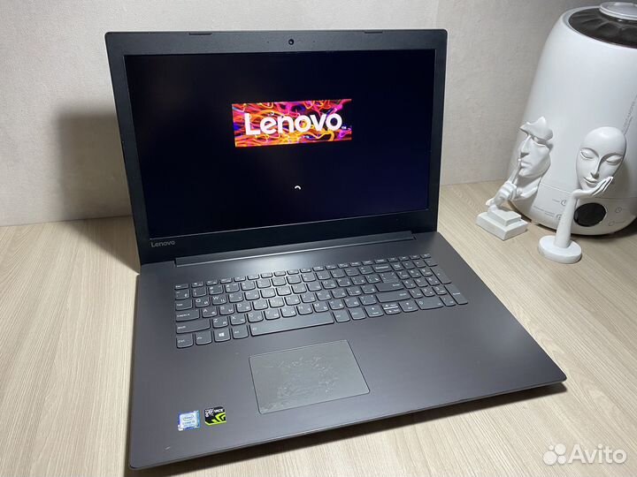 Ноутбук Lenovo 81FL