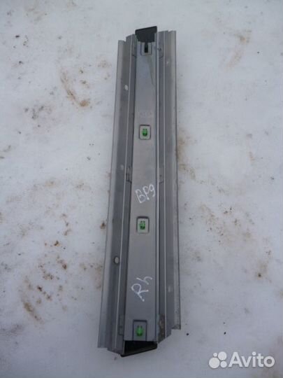 Накладка на стойку правая Subaru Outback BP9 2005г