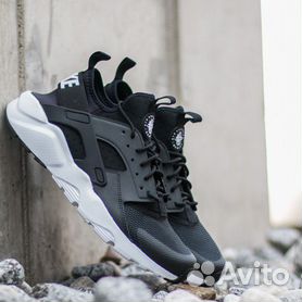 nike air huarache black