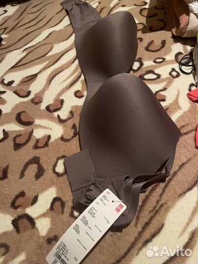 Бюстгалтер Uniglo