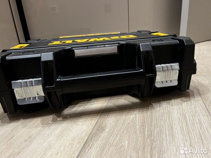 Ящик для инструмента