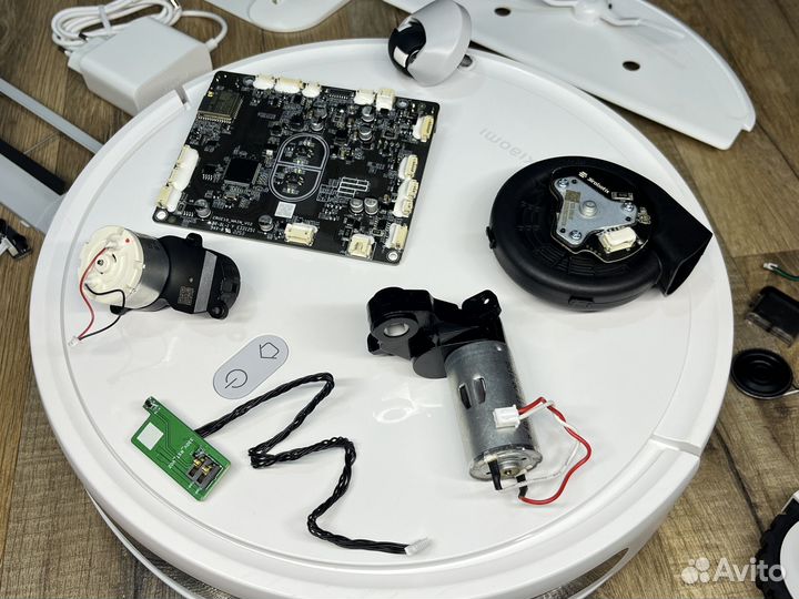 Запчасти для робота пылесоса Xiaomi E10