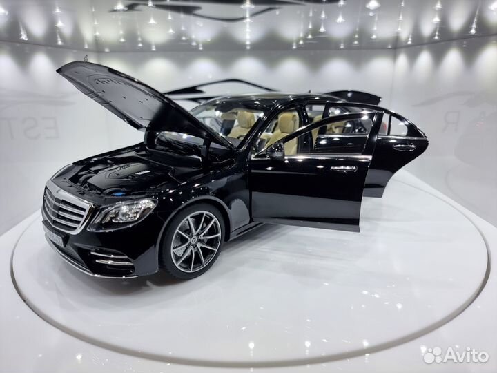 Модель Mercedes S450 W222 2018 1:18 Norev