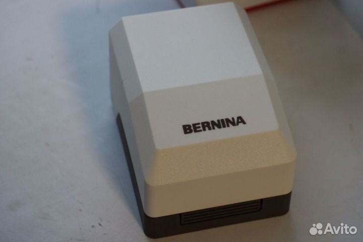 Нож для обрезки края с лапкой N90 (замена оверлока