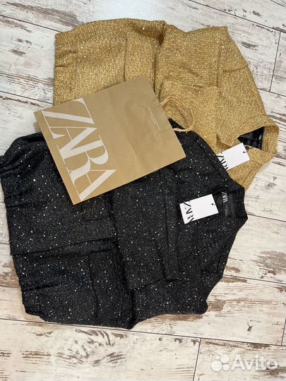 Блестящий бомбер Zara