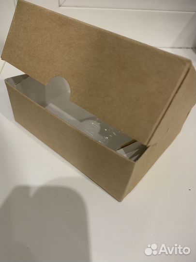 Коробка для кондитерских изделий