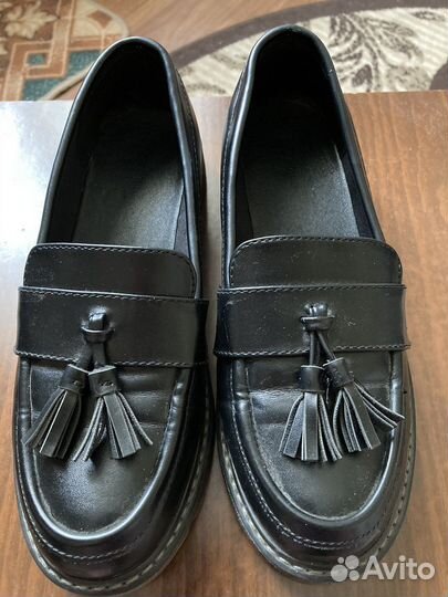 Лоферы женские