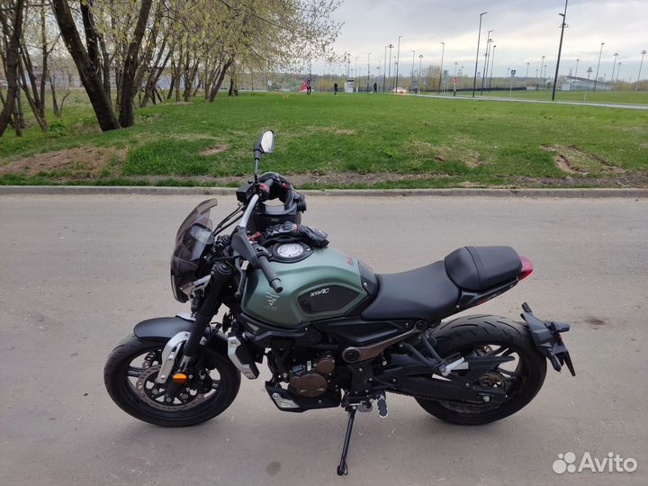 Мотоцикл Voge 300ac