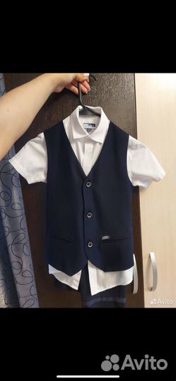 Брюки желетка и рубашка для мальчика 128 синий