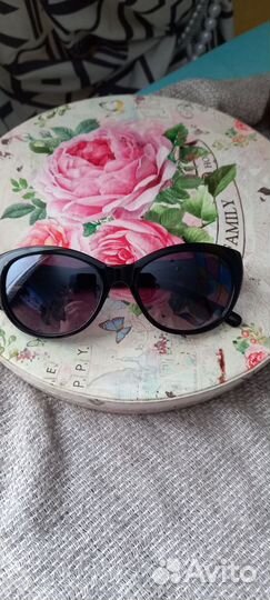 Солнцезащитные очки женские