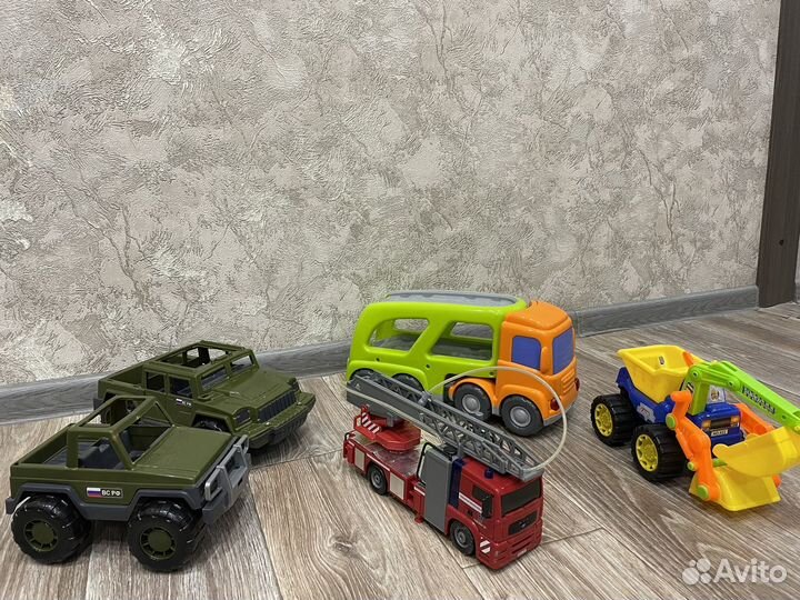 Детские машинки игрушки пакетом