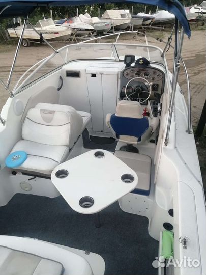 Продаю каютный катер