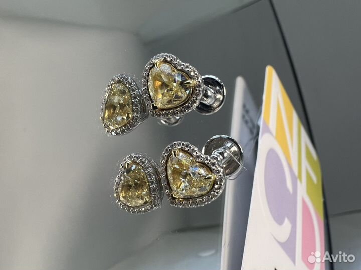 Пусеты с жёлтыми бриллиантами в огранке сердце
