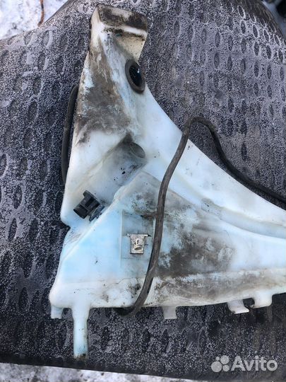 Бачок стеклоочистителя Volvo S40 2 рестайлинг