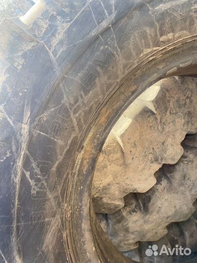 Продам колеса от экскаватора