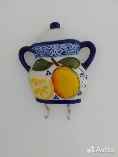 Кухонный крючок-вешалка